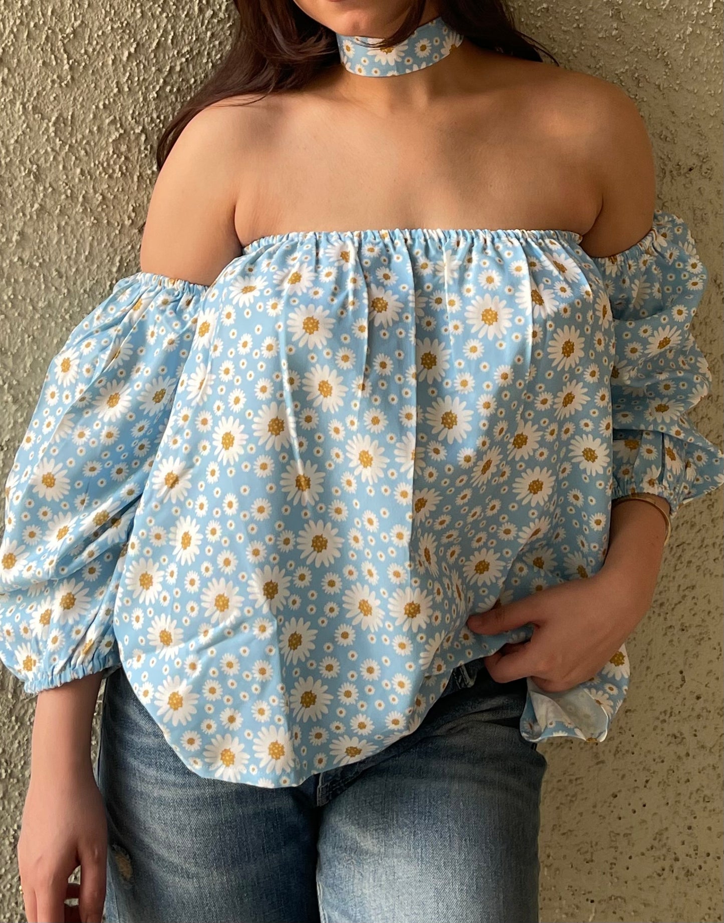 Daisy Off Shoulder Top with choker