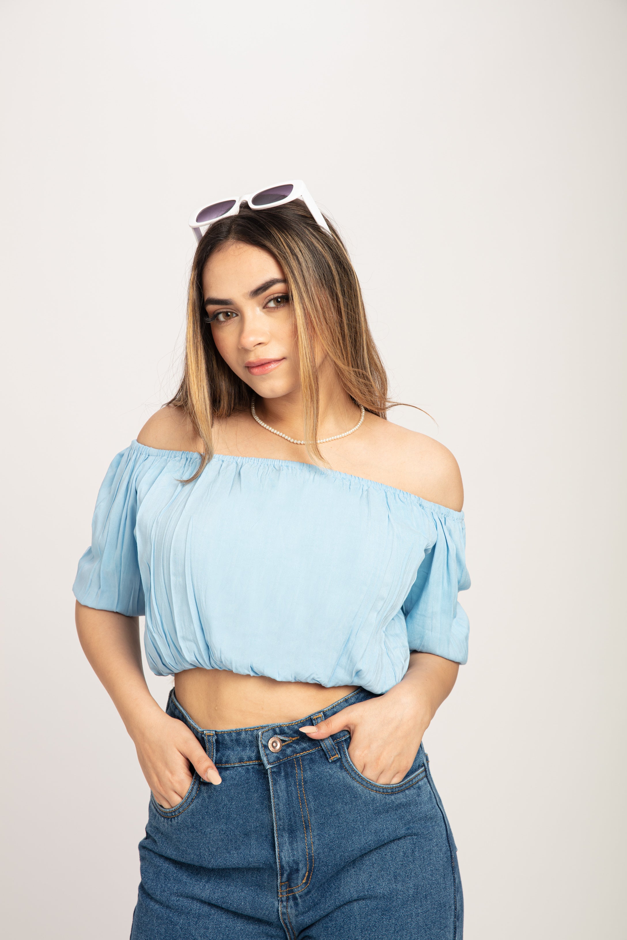 Hollister off sales the shoulder top