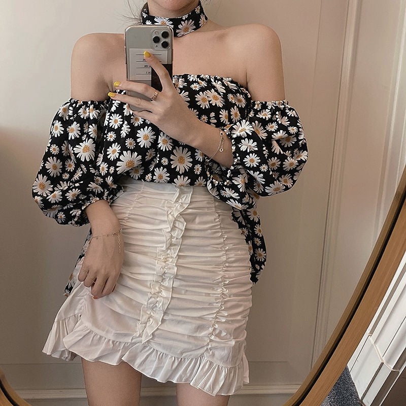 Daisy Off Shoulder Top with choker